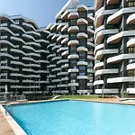 Premium Flat W/ Balcony & Pool By Hostwise 公寓 *
