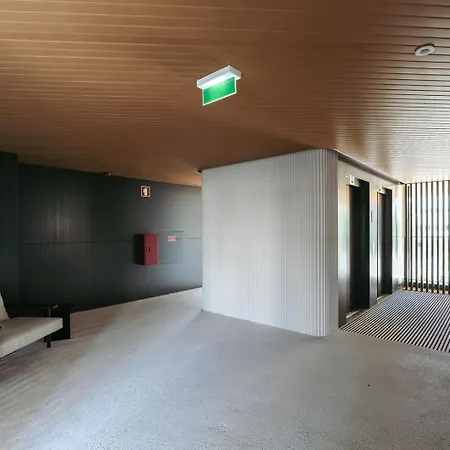 Premium Flat W/ Balcony & Pool By Hostwise Apartmán Lisboa