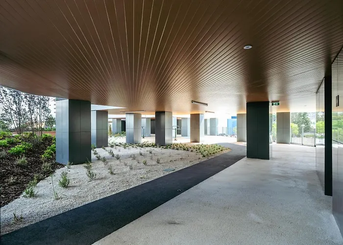 公寓 Premium Flat W/ Balcony & Pool By Hostwise