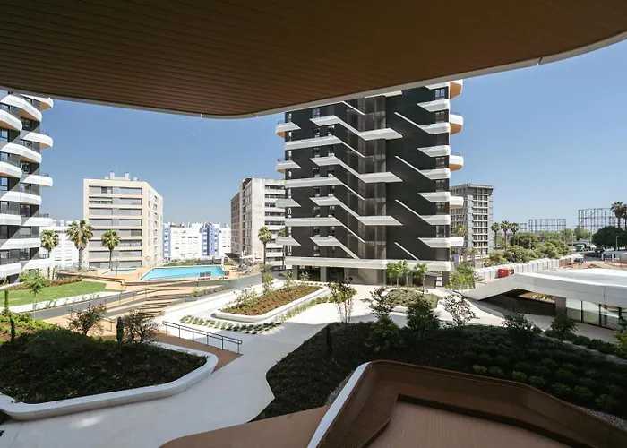 Apartamento Premium Flat W/ Balcony & Pool By Hostwise Lisboa