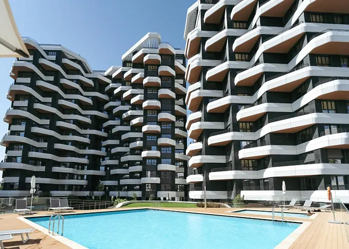 Apartamento Premium Flat W/ Balcony & Pool By Hostwise Lisboa