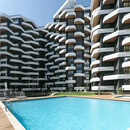 Premium Flat W/ Balcony & Pool By Hostwise Apartament *